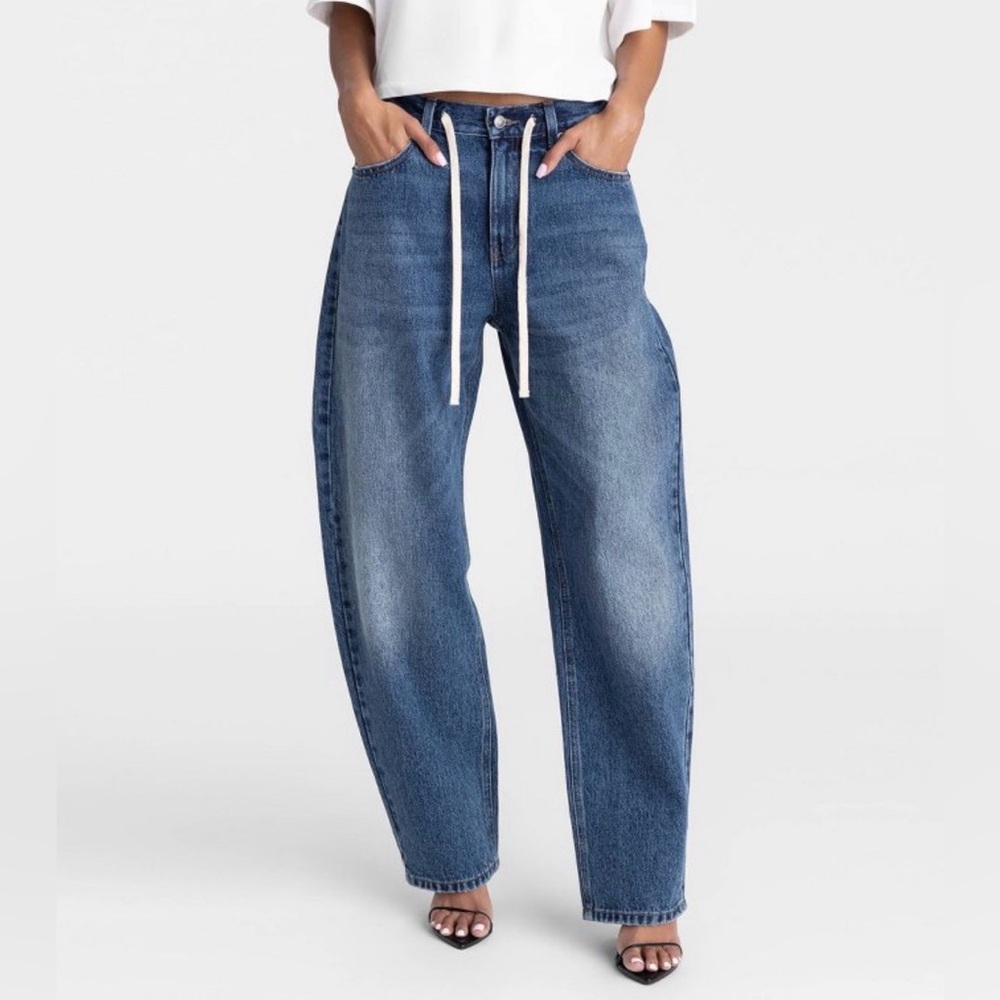 NEW KBB by Kahlana Barfield Brown Barrel Leg “The Lynnox Jean” Size 22